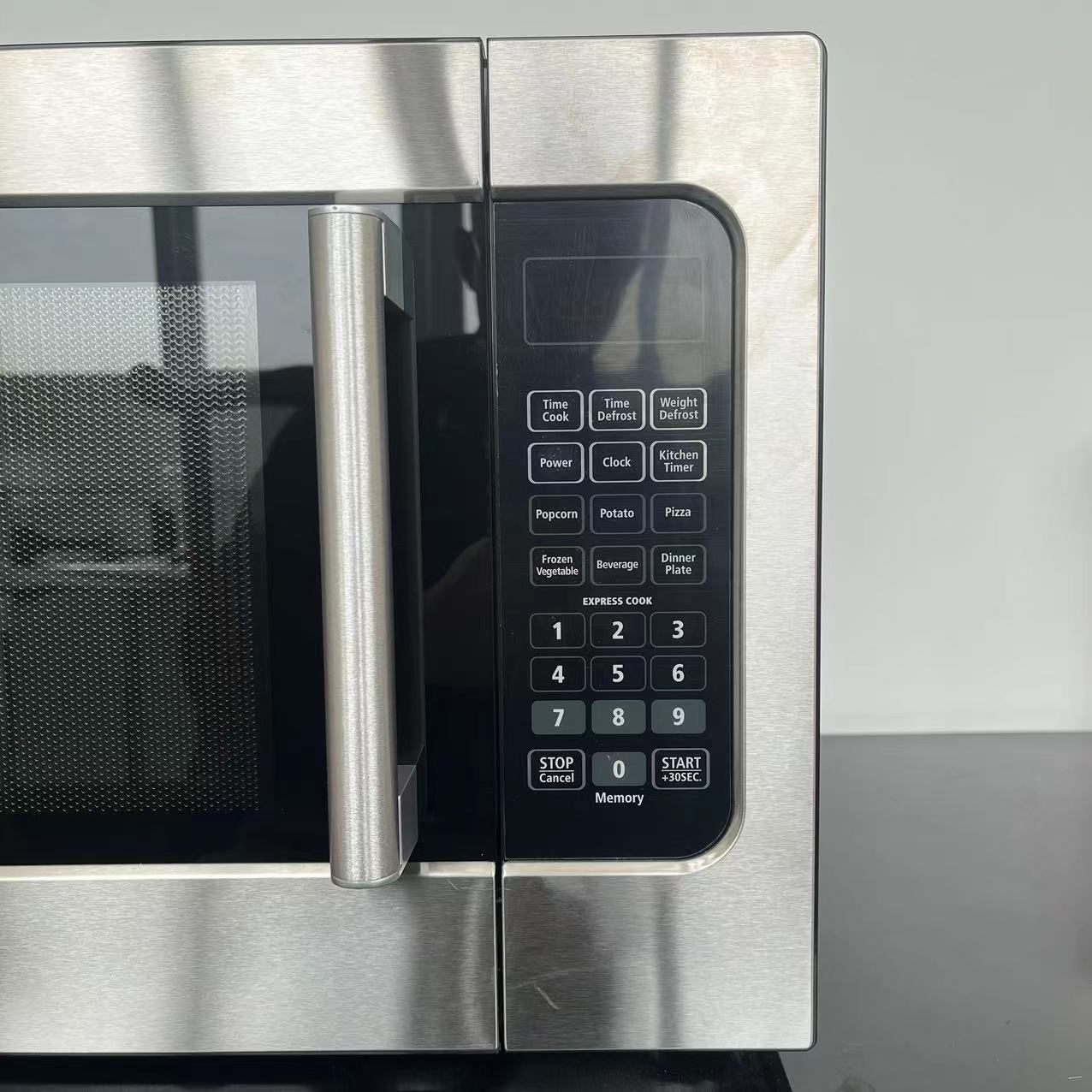 Ruimtebesparende commerciële m - Commercial Kitchen Microwave recensie en prijs